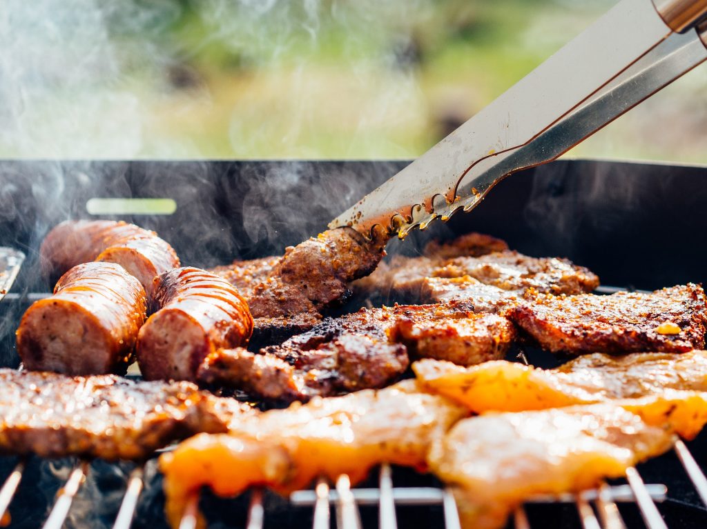 Come cucinare la carne alla griglia?